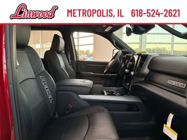 2026 RAM 2500 Rebel - Photo 8