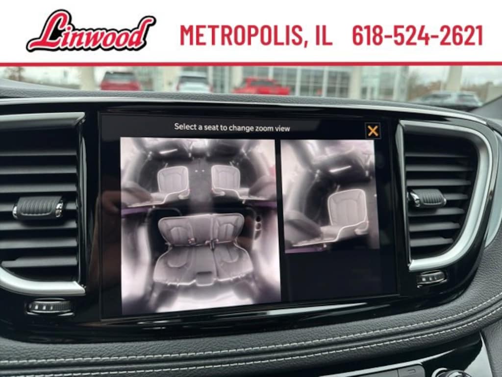 New 2026 Chrysler Pacifica LIMITED Passenger Van