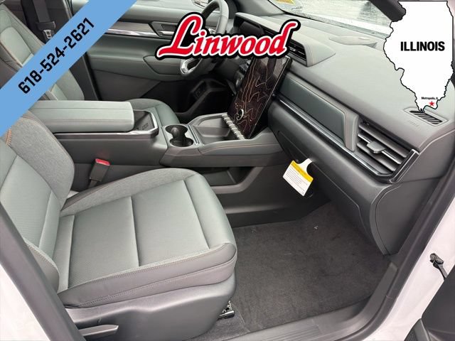 2026 GMC Terrain AT4 - Photo 9