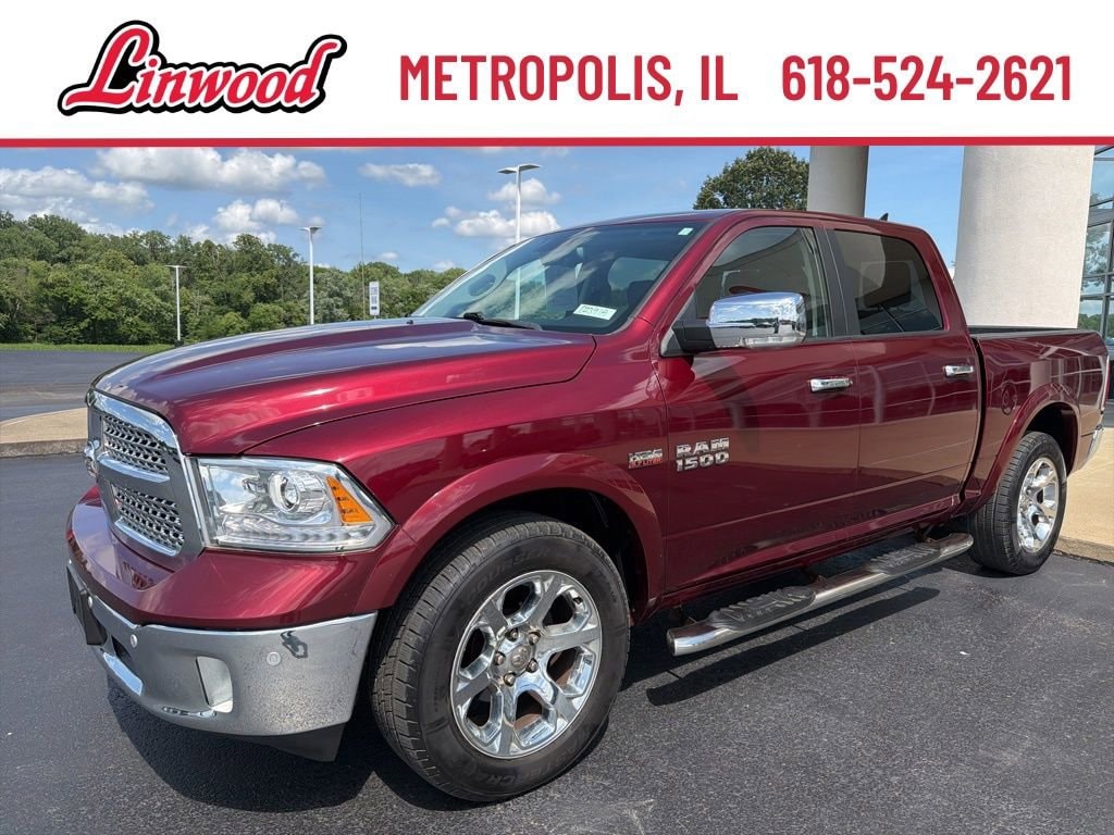 2018 RAM 1500 Laramie 4x4 Crew Cab 5'7's photo