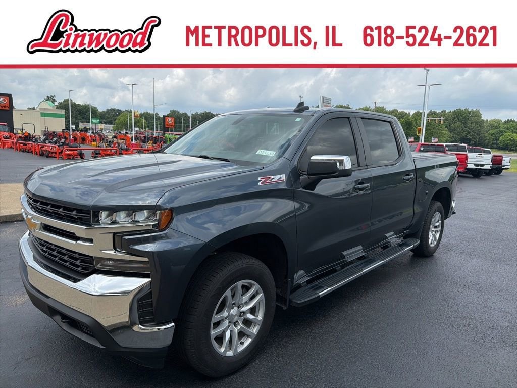 2022 Chevrolet Silverado 1500 LT 4X4 Crew Cab Short Box's photo