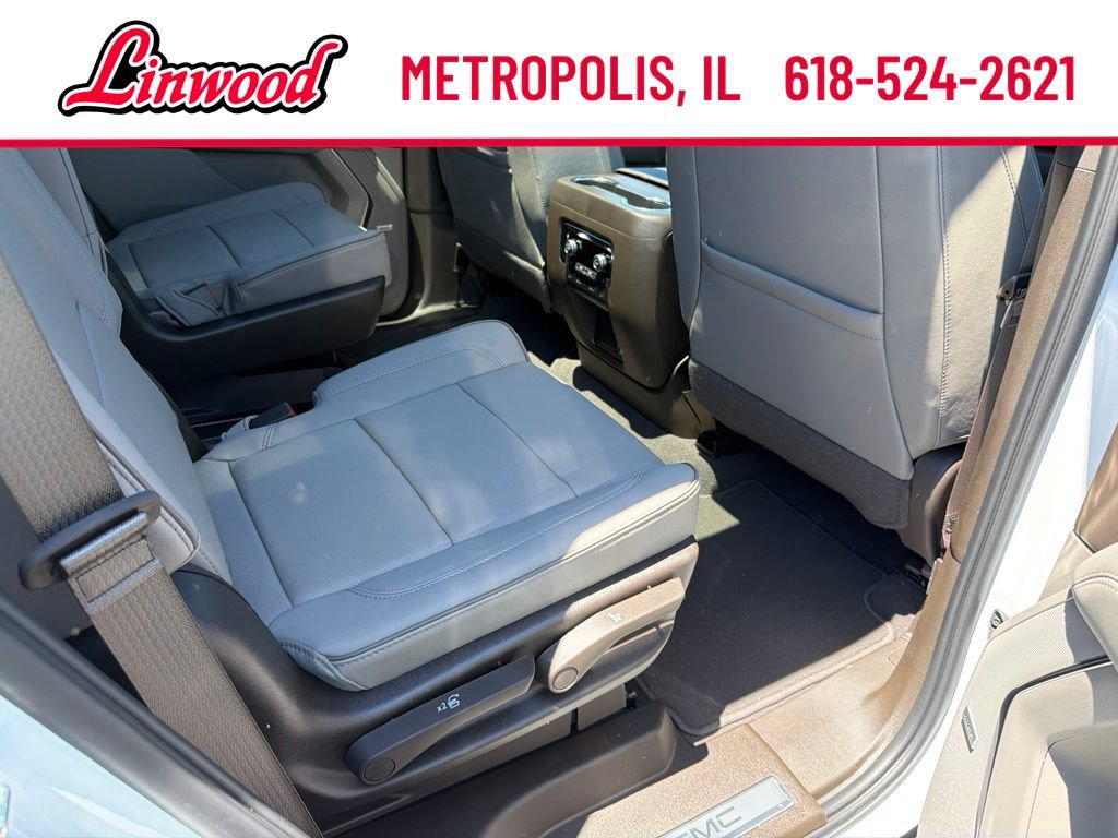 2026 GMC Yukon Elevation - Photo 11