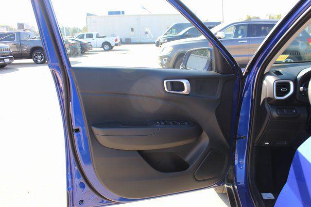 2026 Hyundai Venue SEL - Photo 8