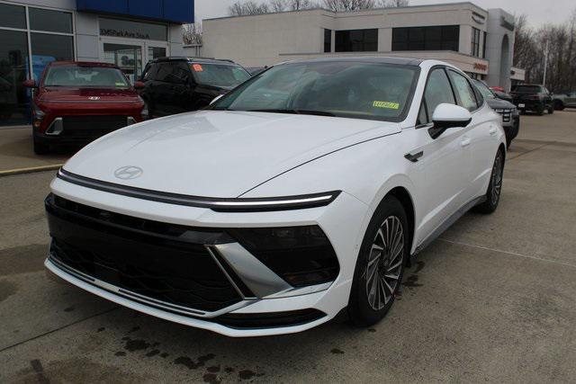 2026 Hyundai Sonata Hybrid Limited's photo