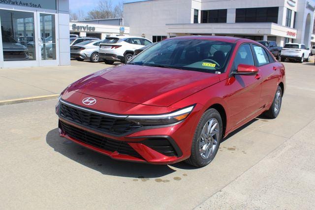 2026 Hyundai Elantra 1.6 HEV Blue's photo
