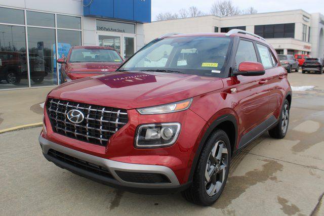 2026 Hyundai Venue SEL w/ 2-Tone Roof IVT's photo