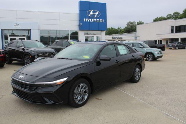 2026 Hyundai Elantra Hybrid