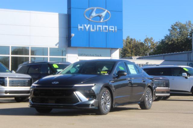 2027 Hyundai Sonata Hybrid Limited