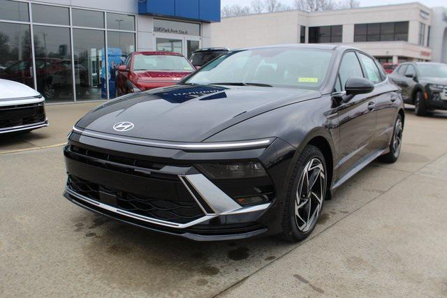 2026 Hyundai Sonata SEL's photo