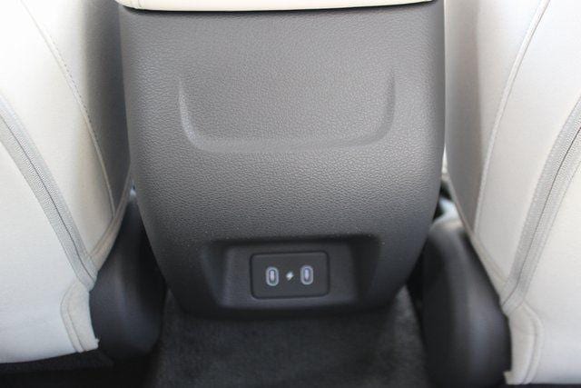 2025 Hyundai Sonata SE - Photo 28