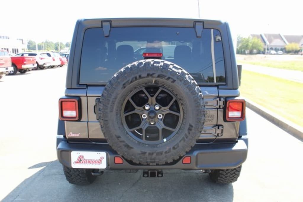 New 2025 Jeep Wrangler Willys Sport Utility