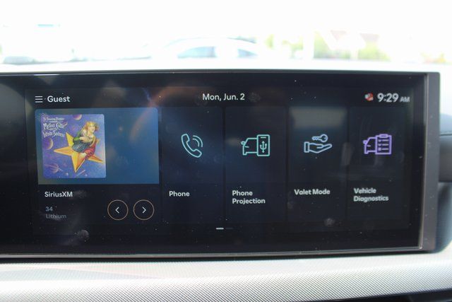 2025 Hyundai Sonata SE - Photo 16