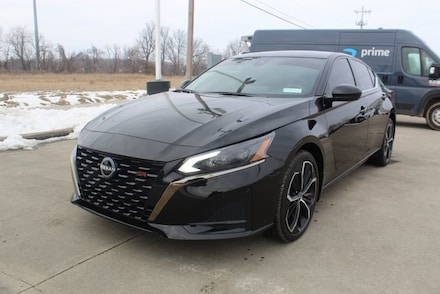 2025 Nissan Altima 2.5 SR Sedan