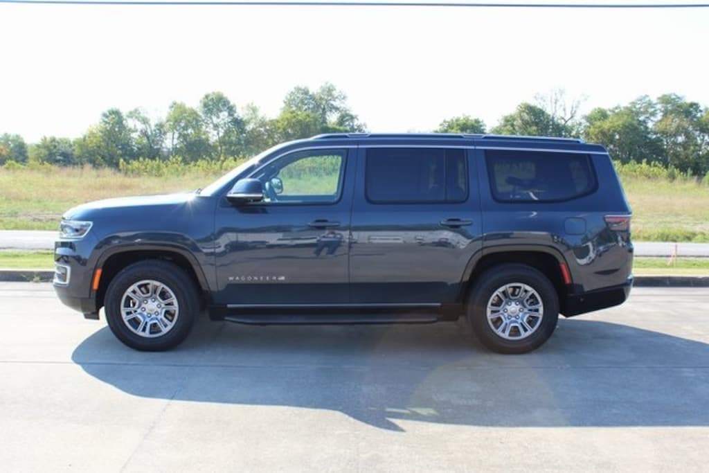 Used 2023 Jeep Wagoneer Base SUV
