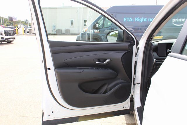 2026 Hyundai Tucson SE - Photo 8