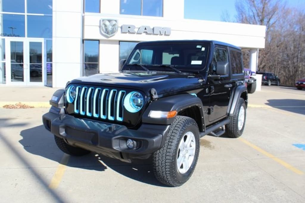 Used 2022 Jeep Wrangler Sport S SUV