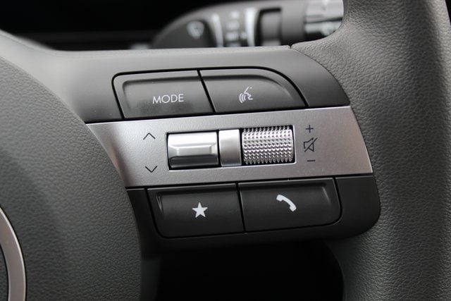 2025 Hyundai Sonata SE - Photo 12