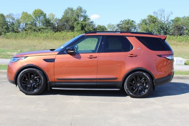 2019 Land Rover Discovery SE photo 2
