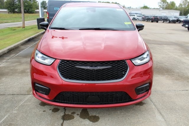 2026 Chrysler Pacifica Select - Photo 7