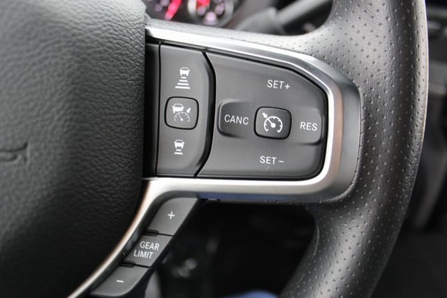 2026 RAM 3500 Tradesman - Photo 16