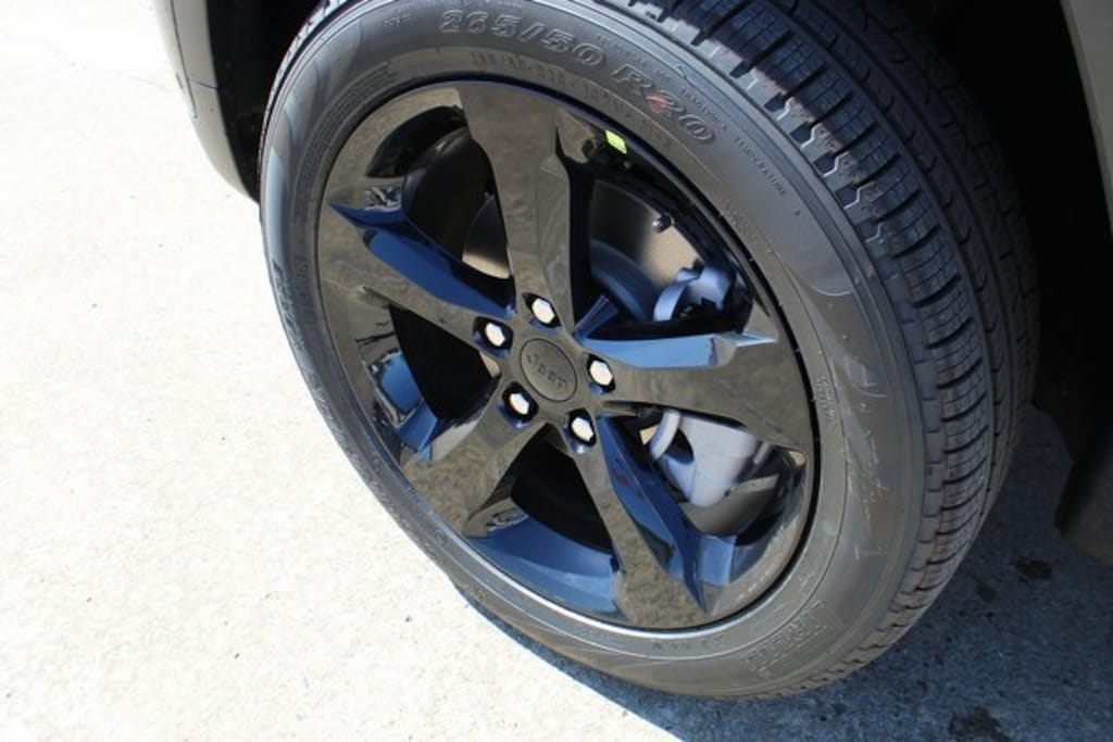 New 2025 Jeep Grand Cherokee Limited Sport Utility