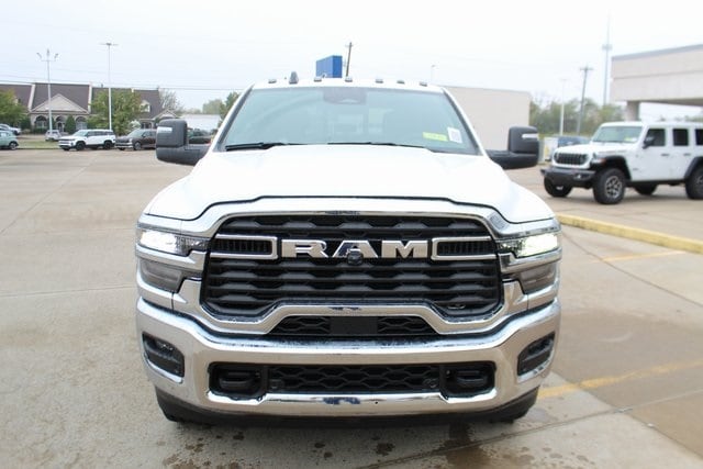 2026 RAM 3500 Tradesman - Photo 7