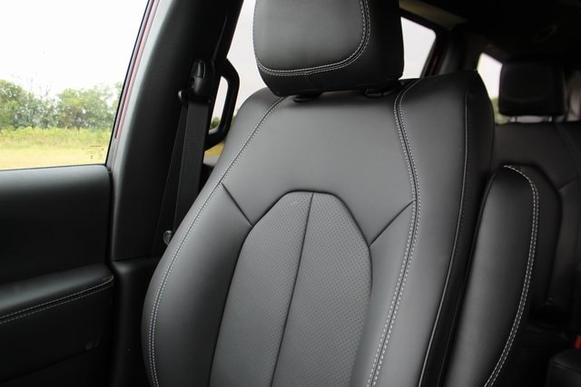 2026 Chrysler Pacifica Select - Photo 27