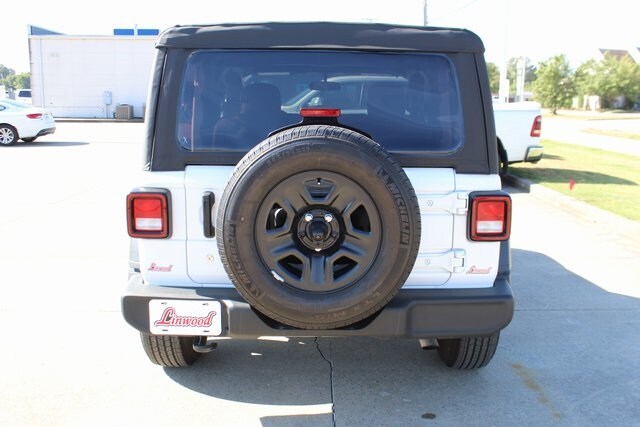 2023 Jeep Wrangler Sport photo 4