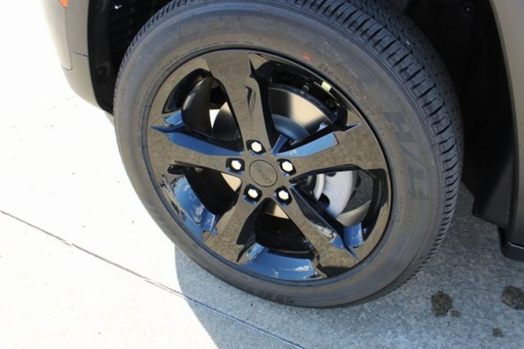 New 2025 Jeep Grand Cherokee ALTITUDE X 4X4 Sport Utility