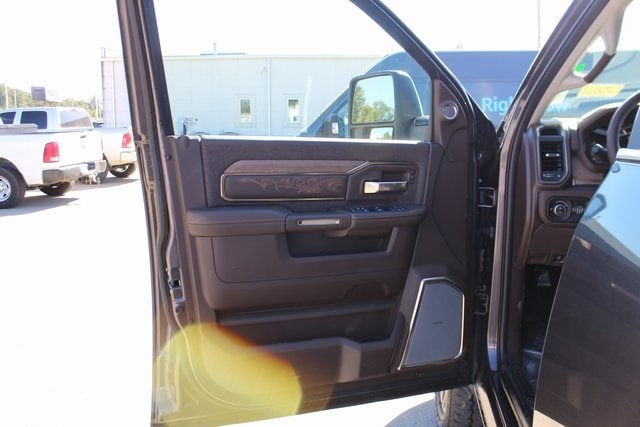 2026 RAM 2500 Limited - Photo 10