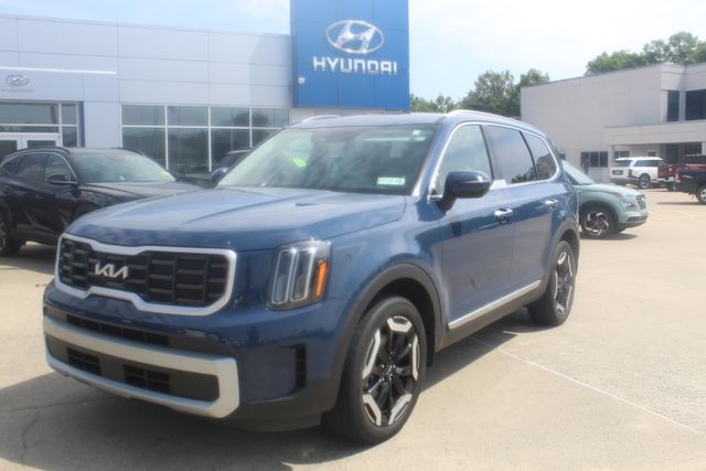 2024 Kia Telluride S SUV