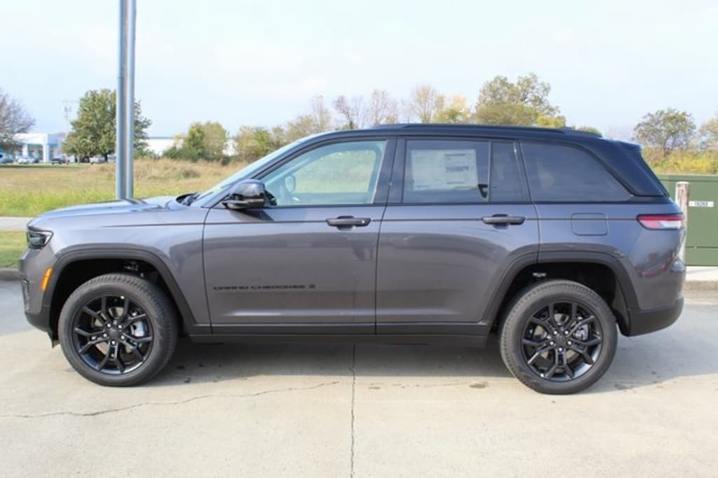New 2025 Jeep Grand Cherokee Limited Sport Utility
