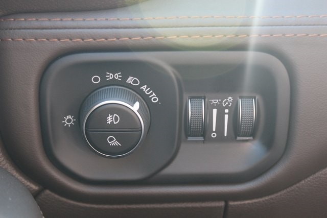 2026 RAM 2500 Limited - Photo 18