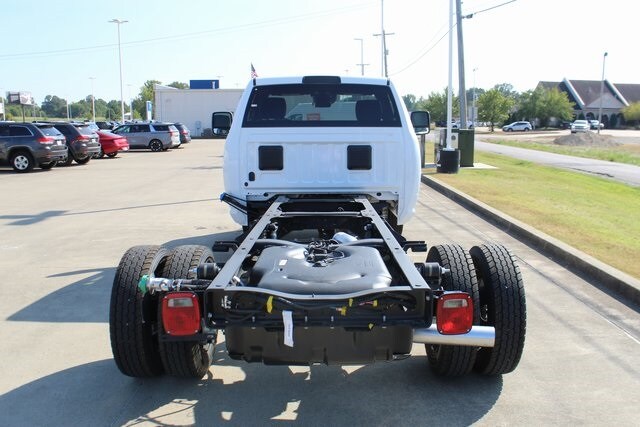 2026 Ram 4500 Tradesman photo 4
