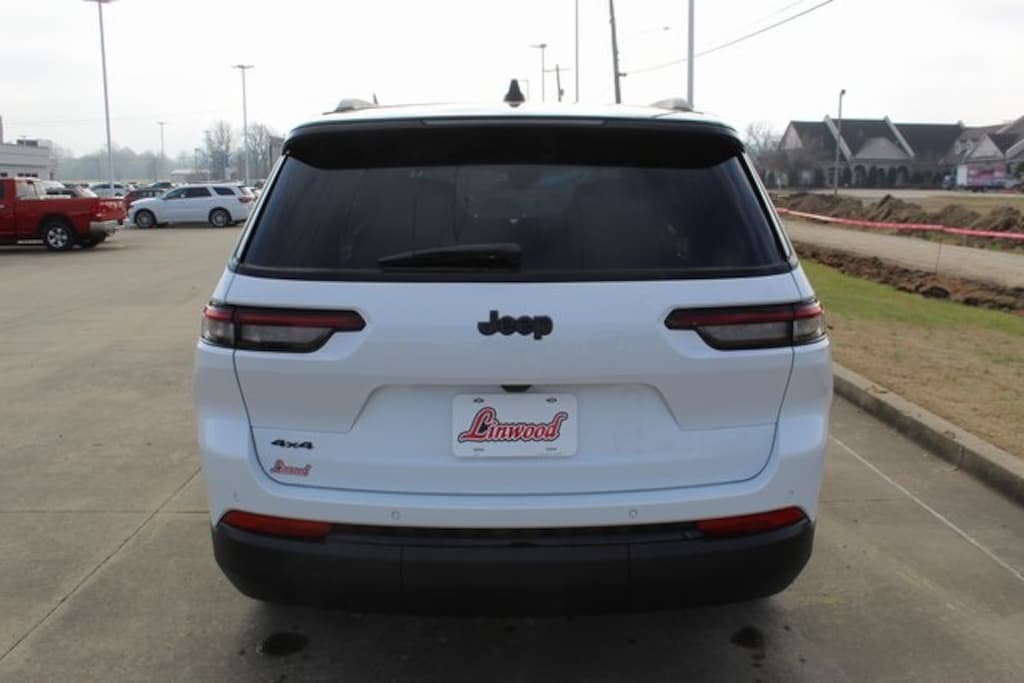 New 2025 Jeep Grand Cherokee L Limited Sport Utility