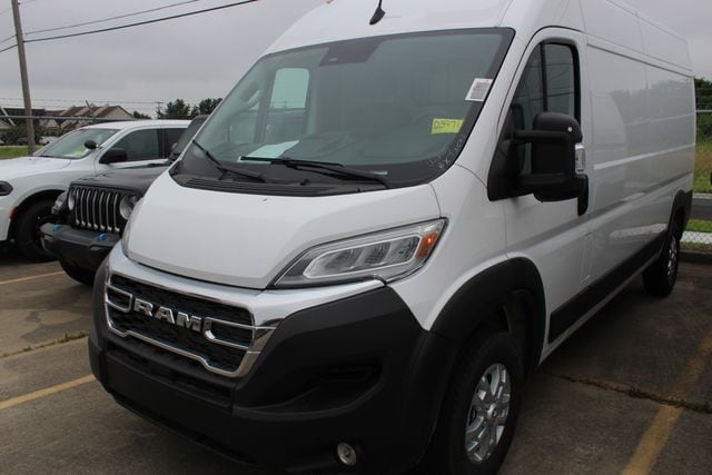 2026 RAM ProMaster 2500 SLT 159" WB High Roof's photo