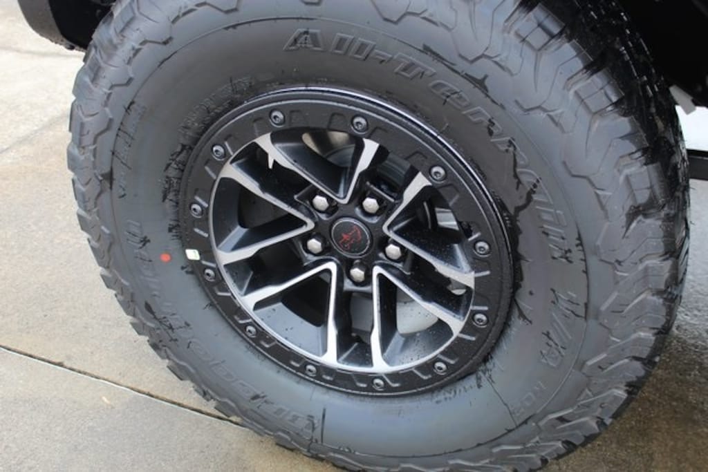 New 2025 Jeep Wrangler Rubicon X Sport Utility