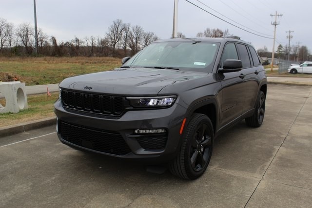 2025 Jeep Grand Cherokee Limited's photo