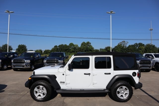 Used 2022 Jeep Wrangler Unlimited Sport S with VIN 1C4HJXDG4NW132795 for sale in Paducah, KY