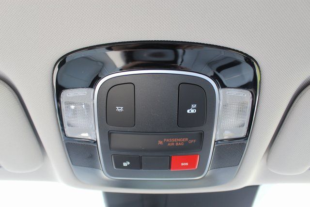2025 Hyundai Sonata SE - Photo 23