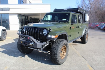 2023 Jeep Gladiator Willys Truck