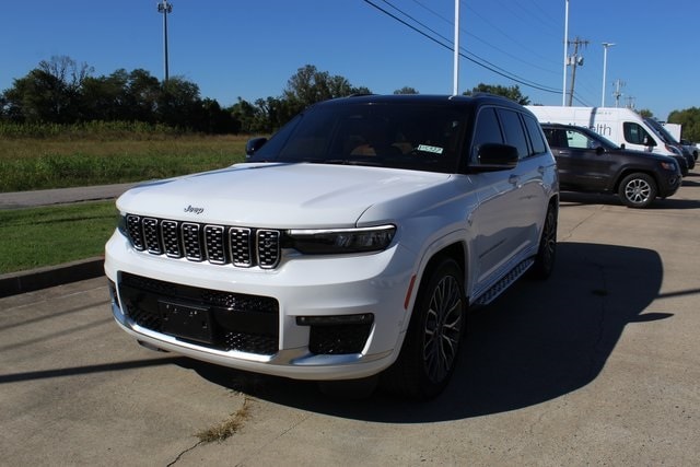 2022 Jeep Grand Cherokee L Summit Reserve's photo