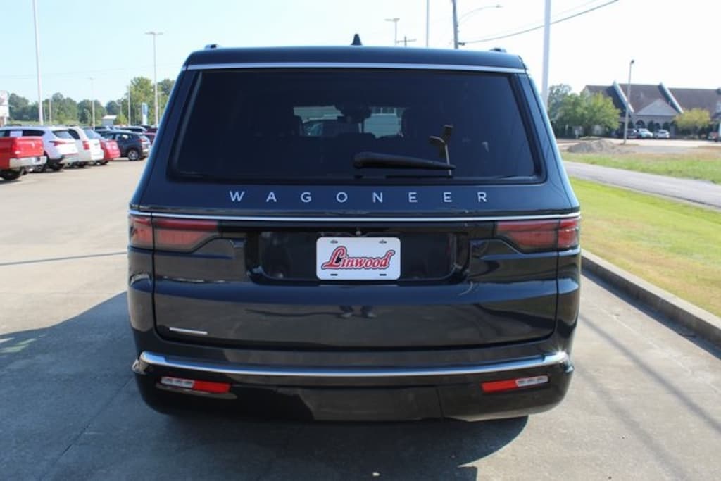 Used 2023 Jeep Wagoneer Base SUV