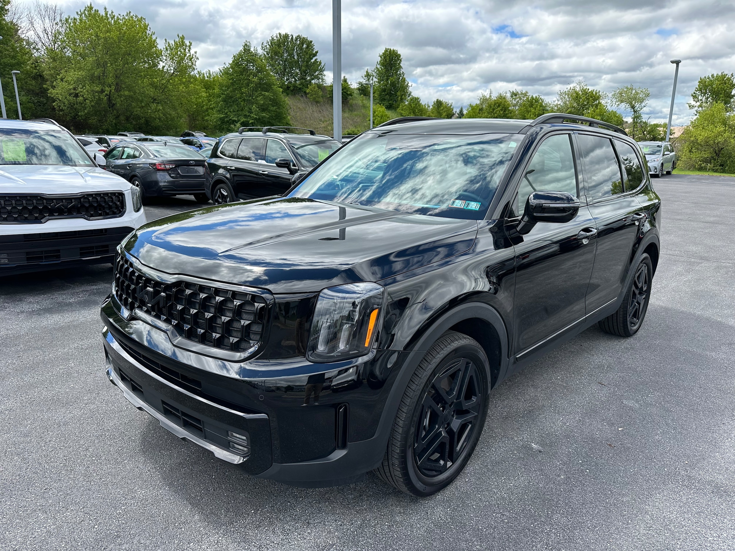2025 Kia Telluride SX Prestige X-Line AWD's photo