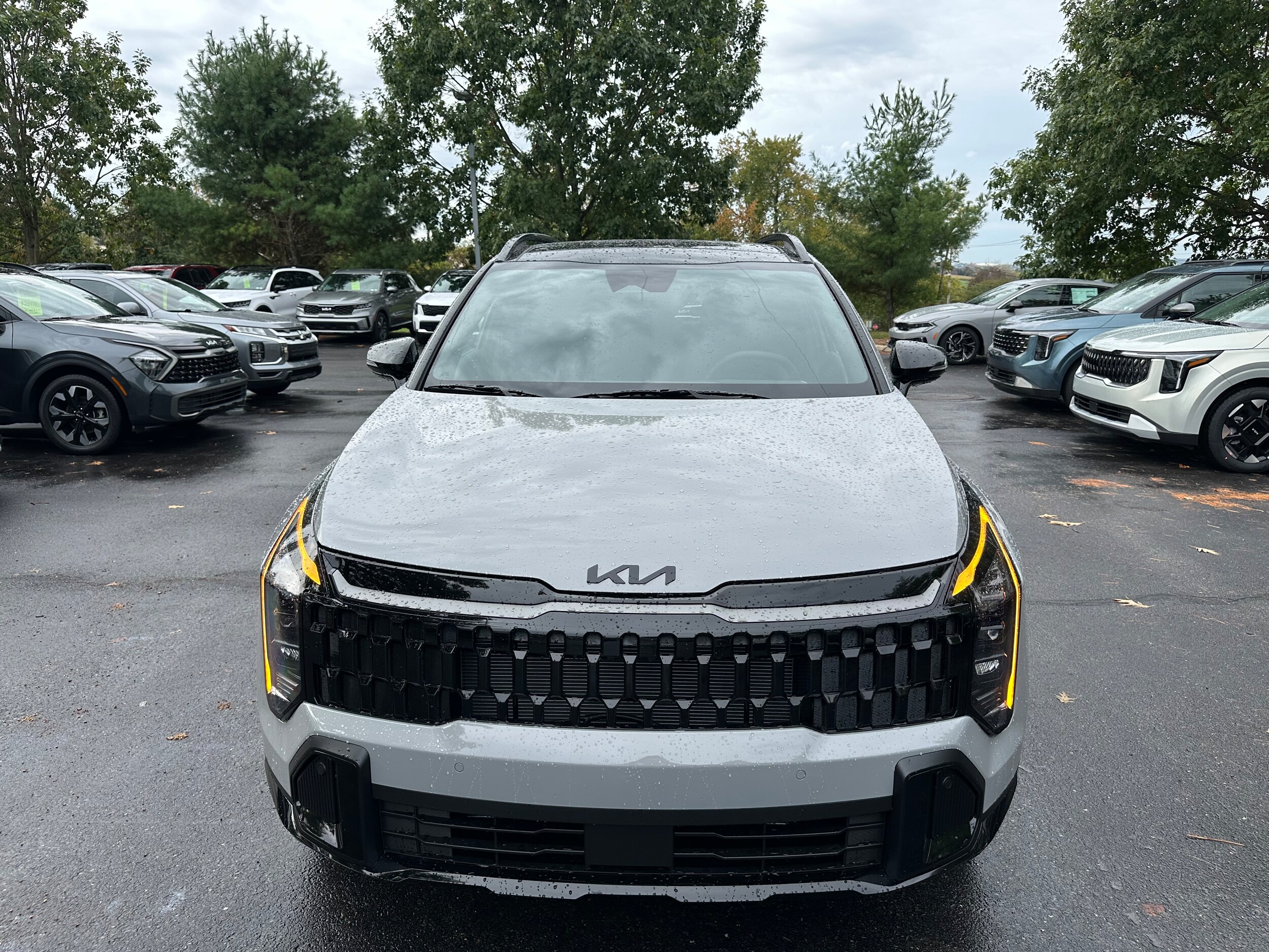 2026 Kia Sportage X-Line photo 2