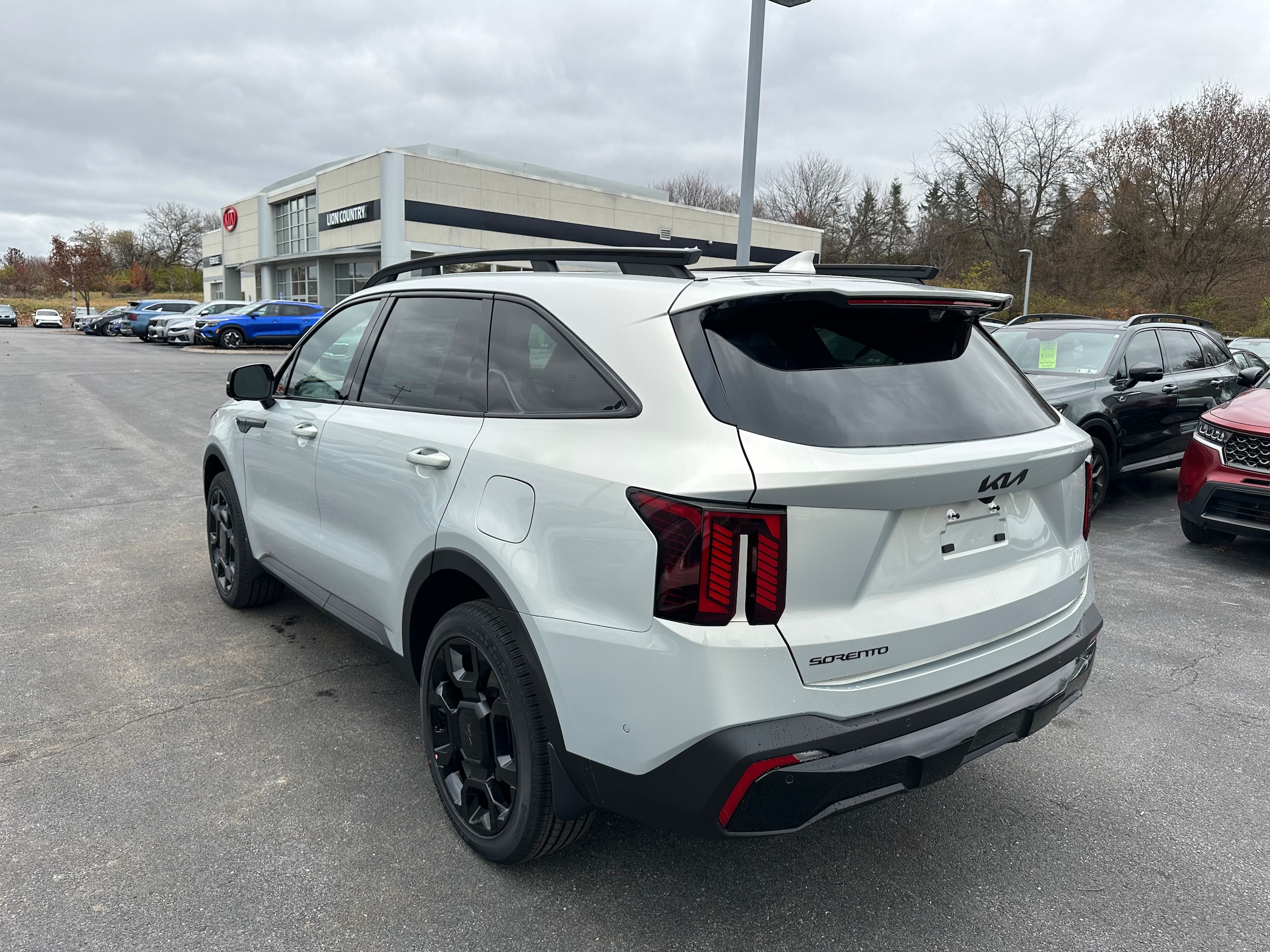 2026 Kia Sorento X-Line SX Prestige - Photo 7