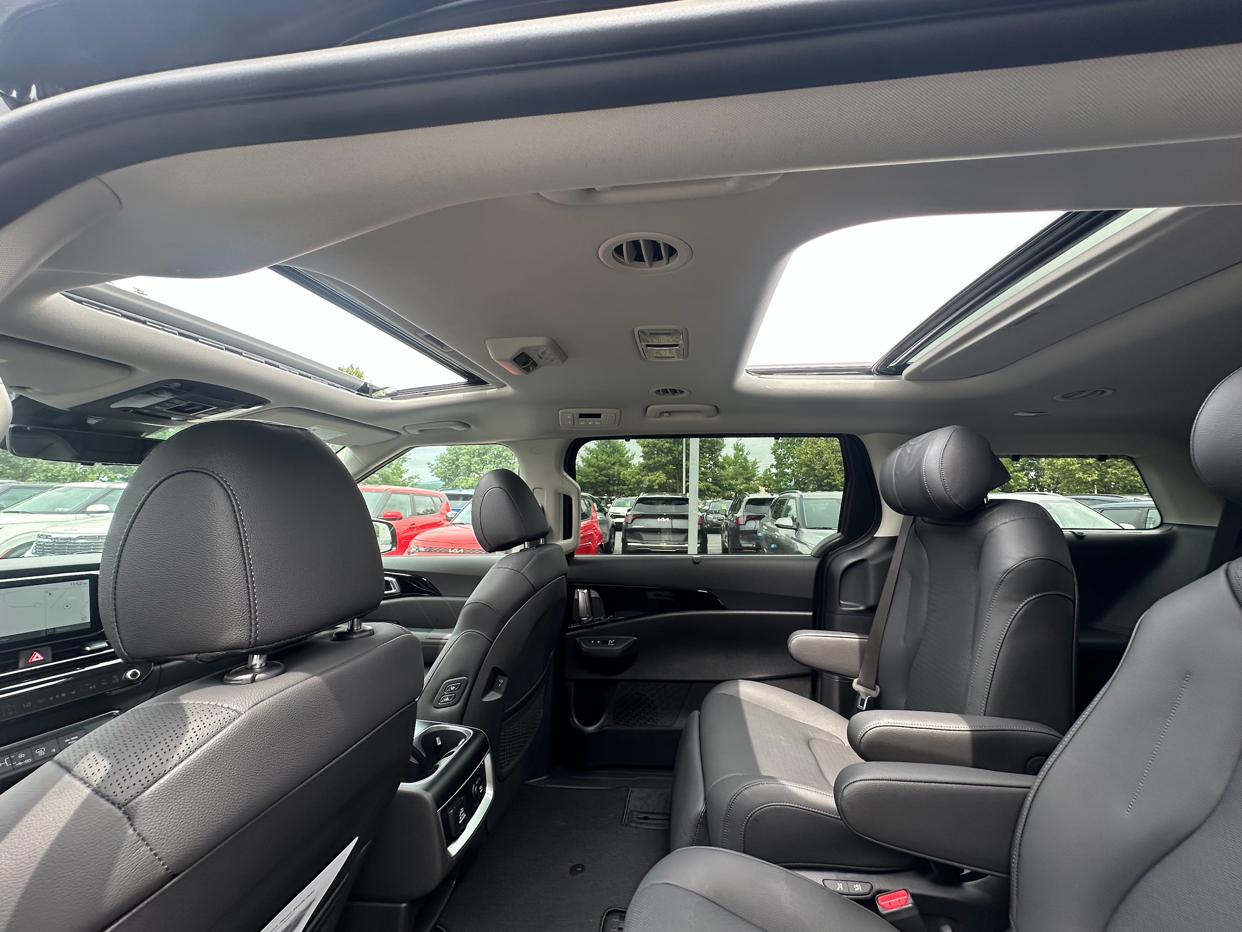 2026 Kia Carnival SX Prestige - Photo 33