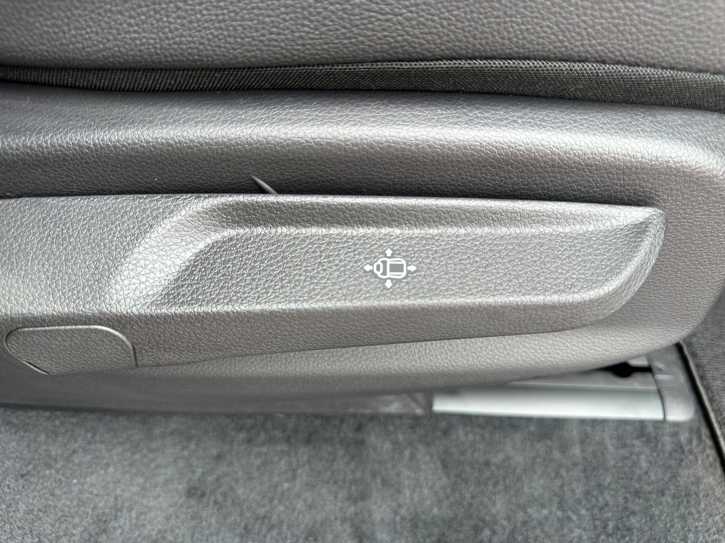 2026 Kia Carnival SX Prestige - Photo 15