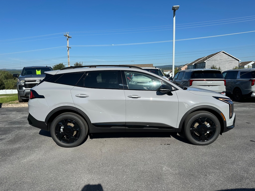 New 2027 Kia Sportage Hybrid X-Line SUV