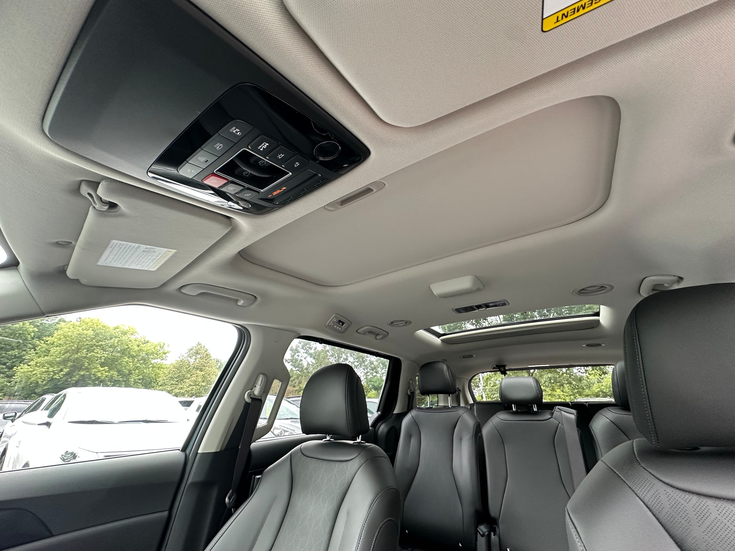 2026 Kia Carnival SX - Photo 44